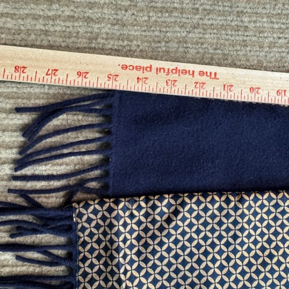 Navy Blue Silk Wool Reversible Scarf Geometric Pattern Gold Made in Italy Fringe